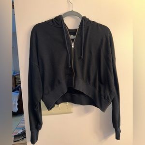 Black Cropped zip up from Hollister size Small